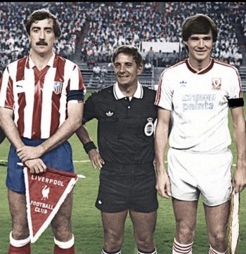 Referee & Captains Pre Match