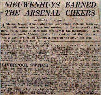 Nieuwenhuys earned the Arsenal cheers