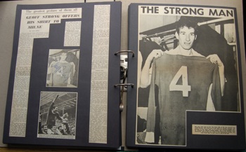 Geoff Strong's fantastic gesture