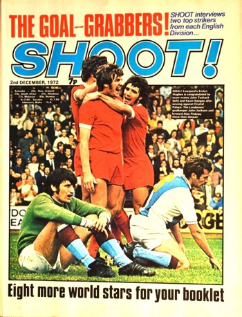 Emlyn Hughes on the cover of Shoot!