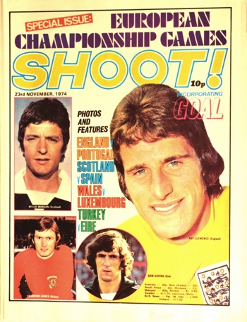 Ray Clemence on the cover of Shoot!