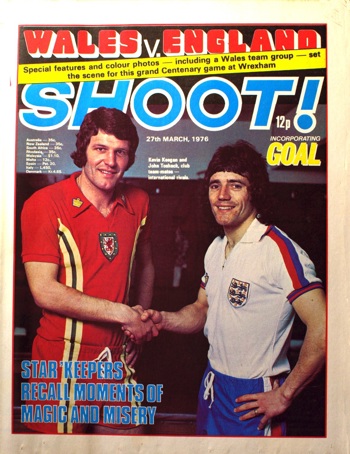 England's Kevin Keegan and Wales' John Toshack on the cover of Shoot!