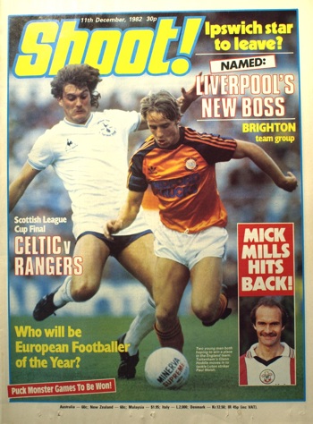 Luton's Paul Walsh on the cover of Shoot! 11 December 1982 