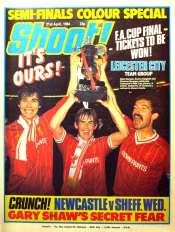 The Three Scots celebrating on the cover of Shoot!
