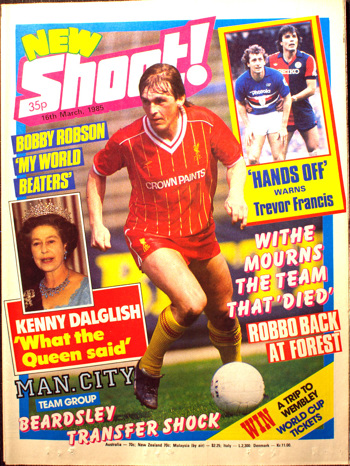 Kenny Dalglish on the cover of Shoot!
