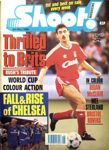 Ian Rush on the cover of Shoot!