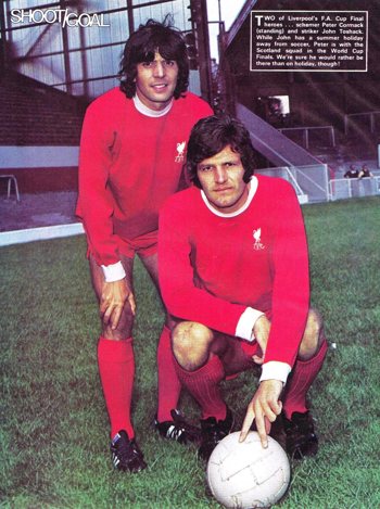 Poster of Peter Cormack and John Toshack in Shoot!/Goal 1974