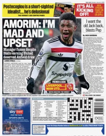 Daily Mail Backpage