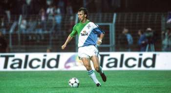 Andy Thom in the special edition jersey.