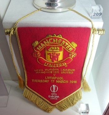 Pennant presented by Manchester United